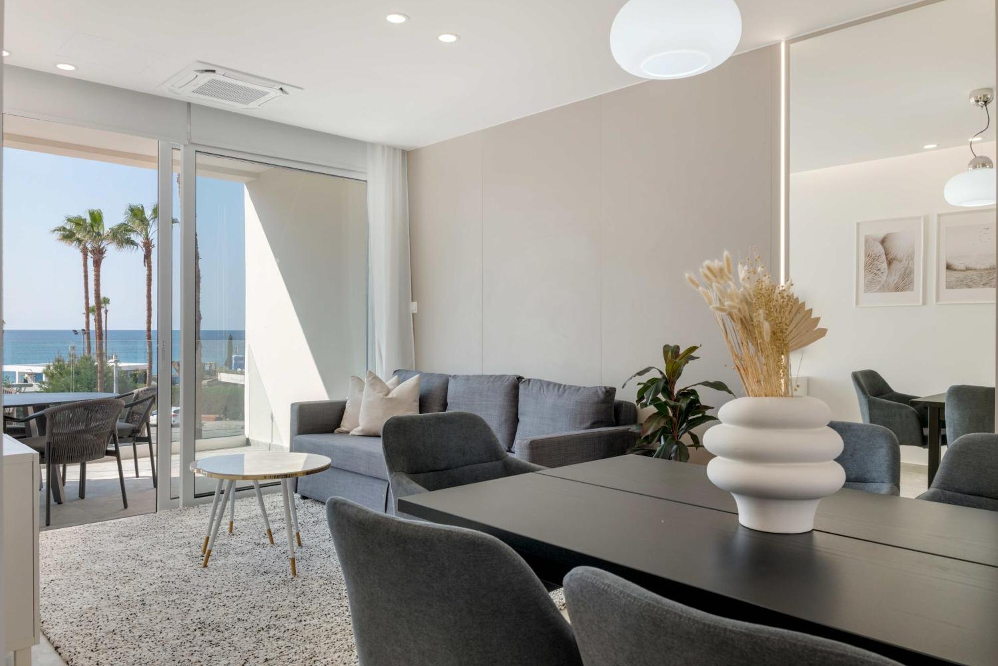 Phaedrus Living: Seaview Luxury Flat Limnaria 150 Paphos Exterior foto